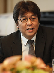 吉野 孝之 先生